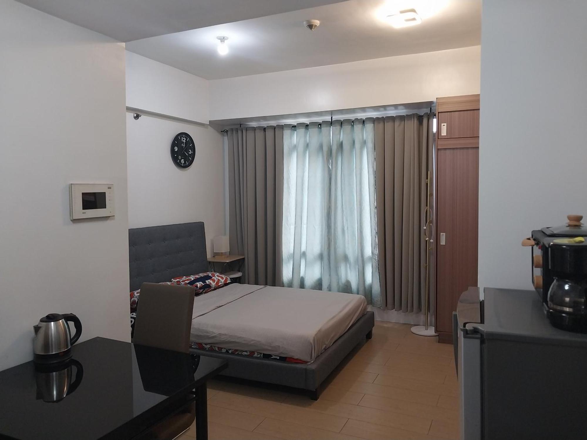 Alps At 150 Newport Blvd Condominum Near T3 Pasay Esterno foto